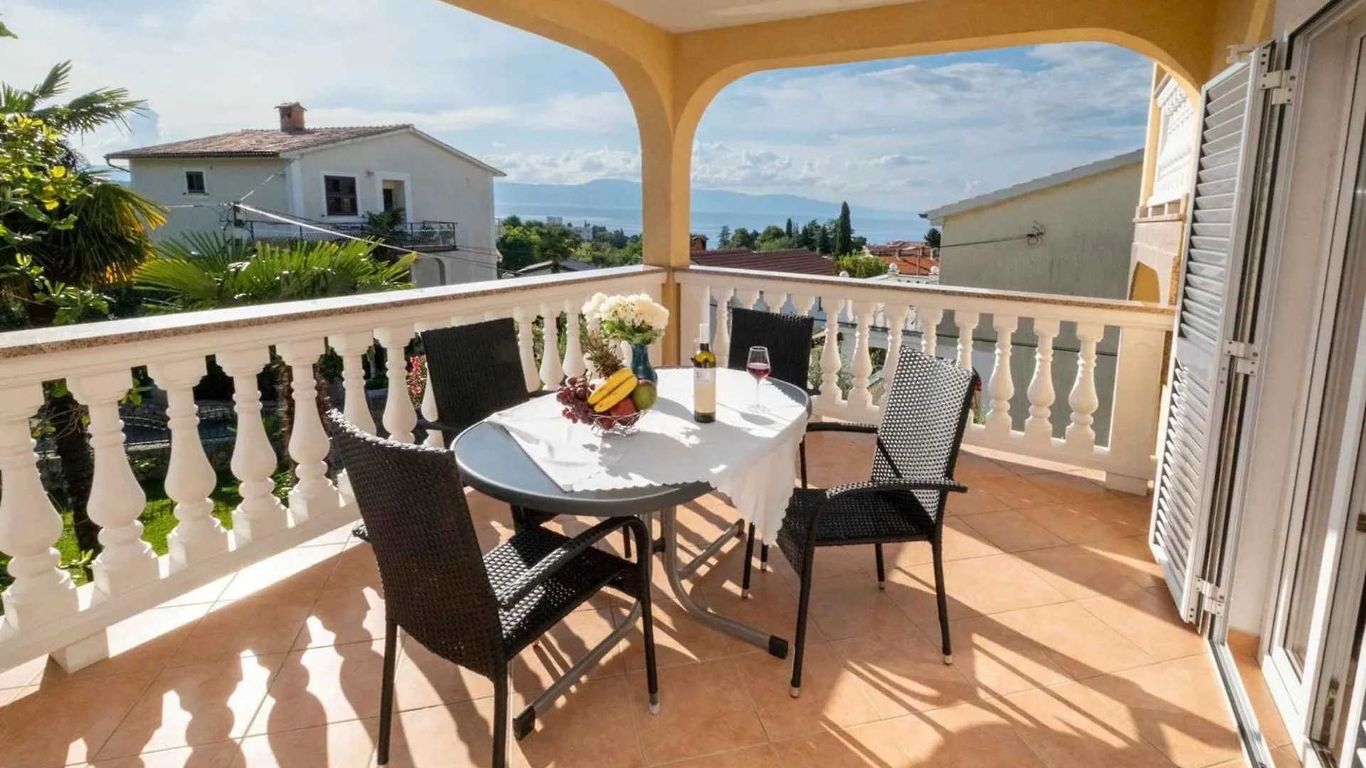 Apartments In Malinska - Insel Krk 53431